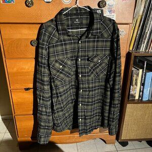 WindRiver Flannel Shirt – Olive & Black Plaid (Men’s L)